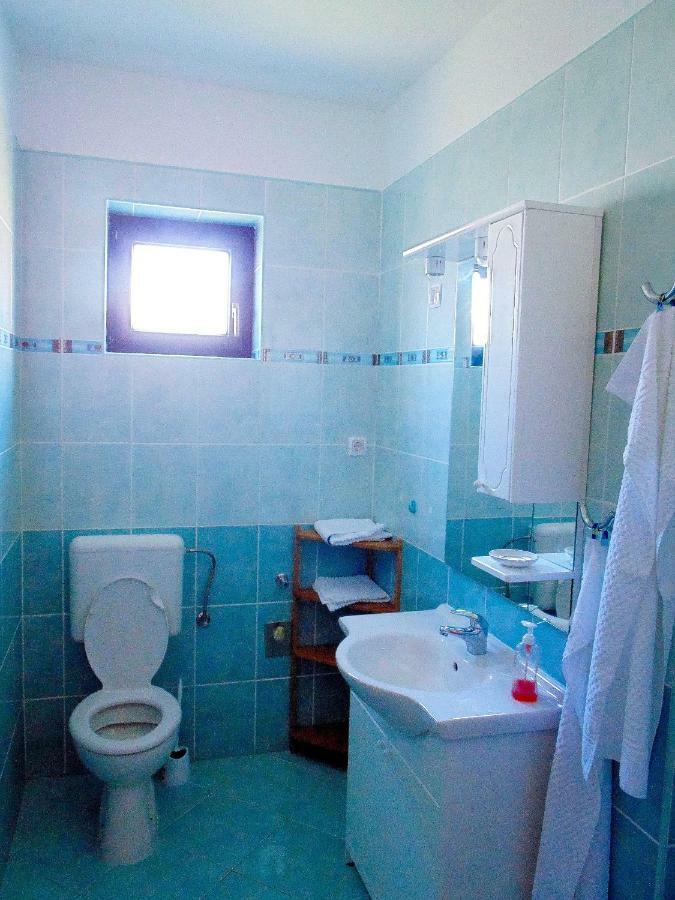 1 bedroom apartment 55 m2 Rtina Buitenkant foto